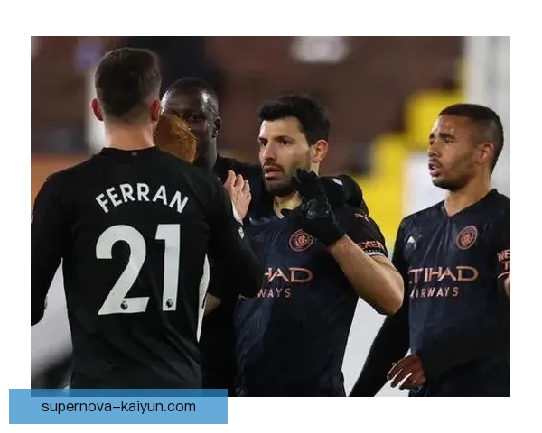 阿圭罗射门方式分析：精准度与技术兼备，表现稳健令人印象深刻