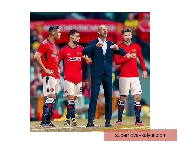 英超俱乐部风采展现 英超球队表现稳健 竞争持续加剧